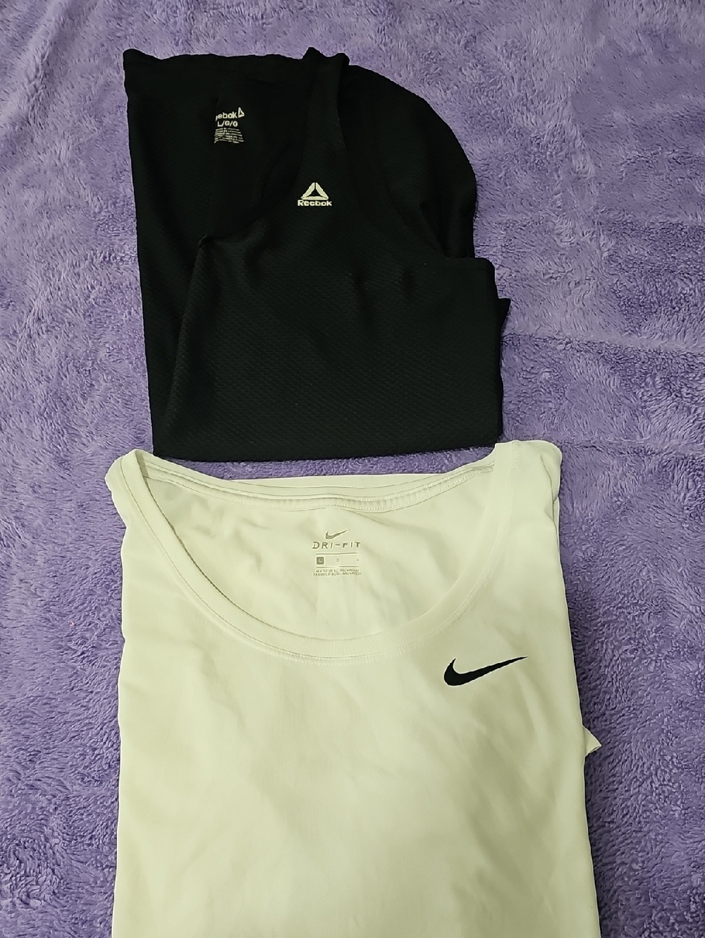 2 Womens Activewear‎ Tops Size Large